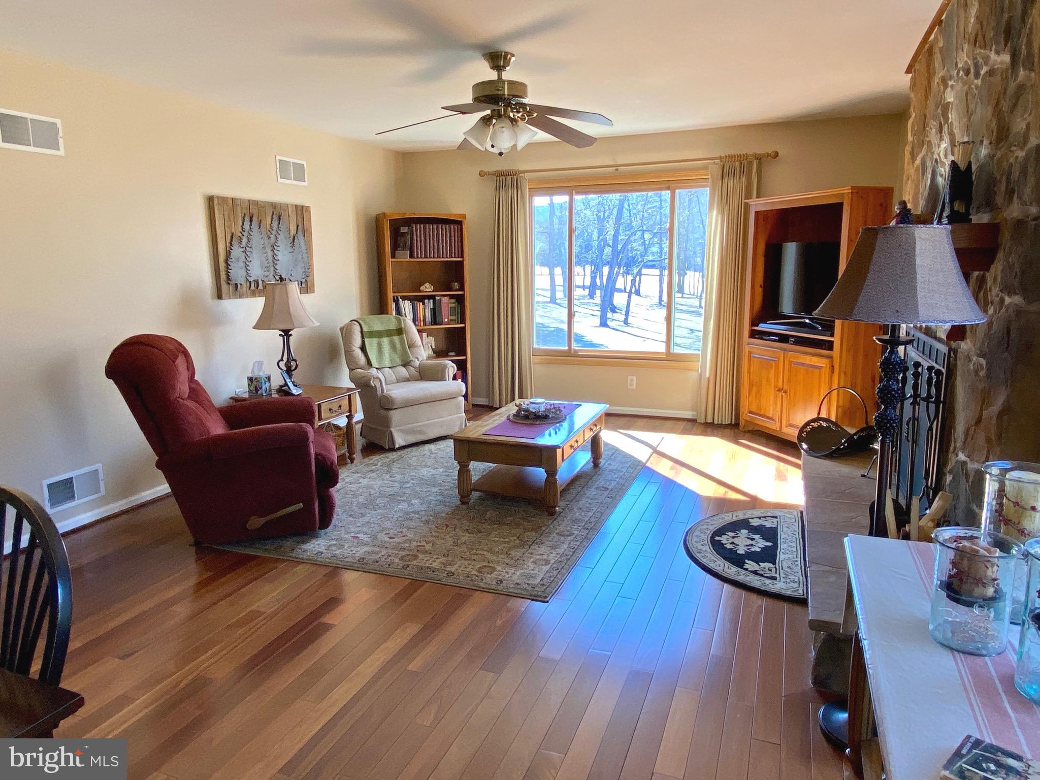 THE MEADOWS AT SLEEPY CREEK - Residential