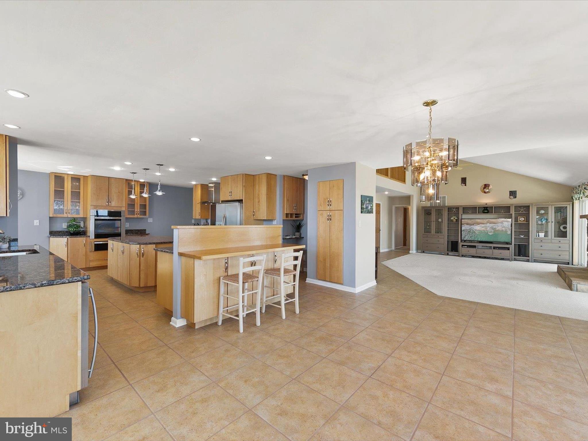 HIDDEN HARBOR - Residential