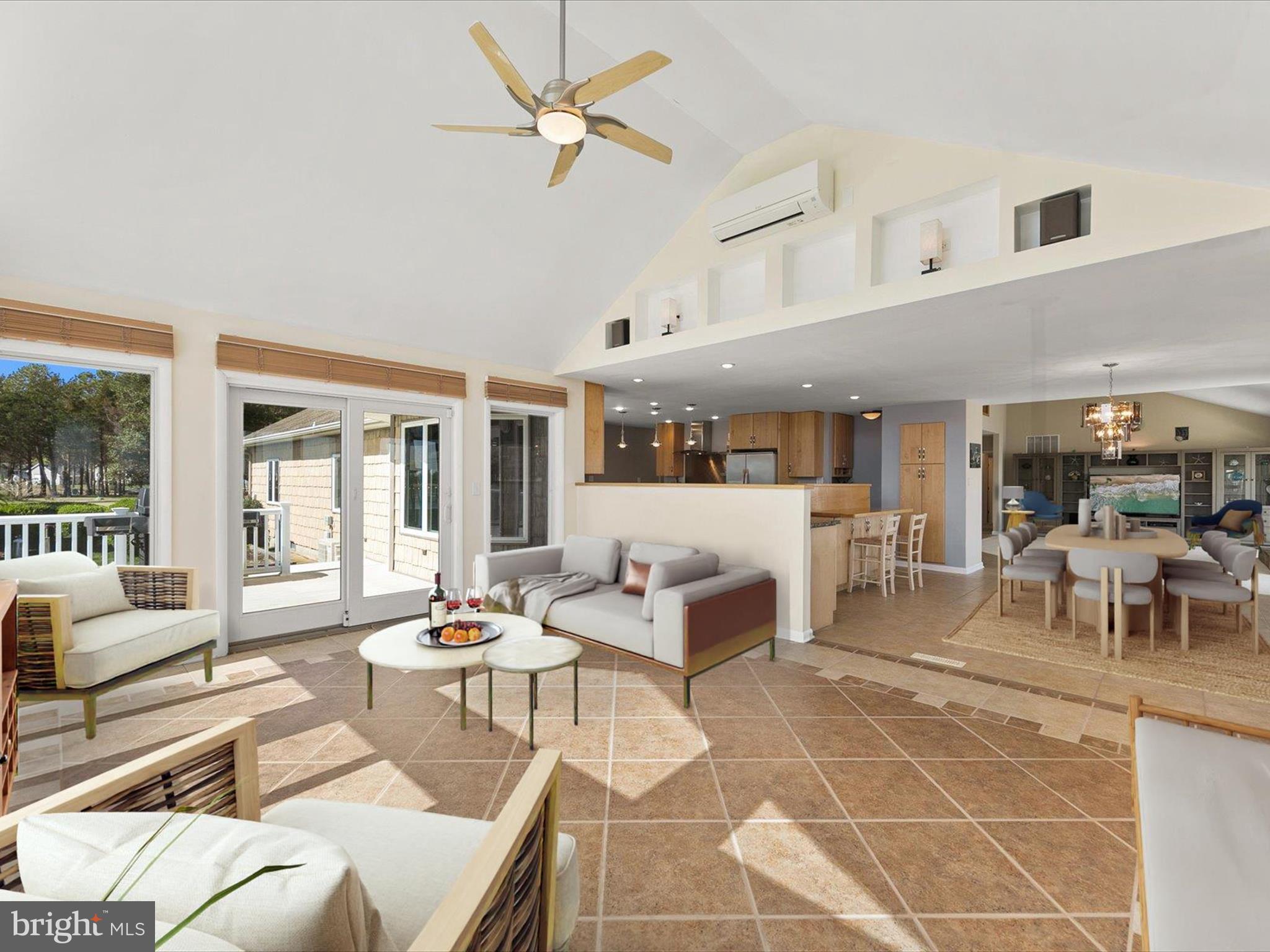 HIDDEN HARBOR - Residential