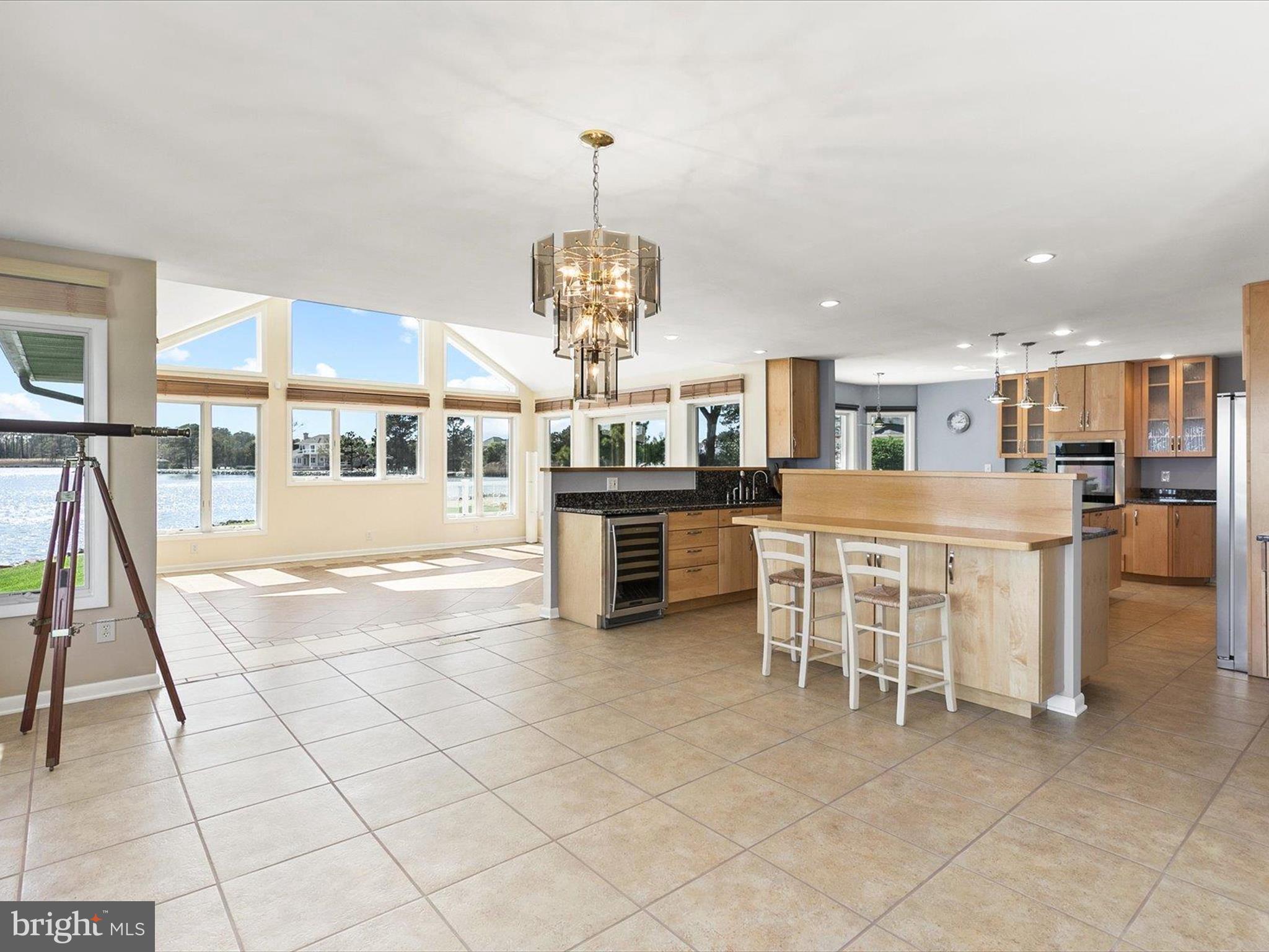 HIDDEN HARBOR - Residential