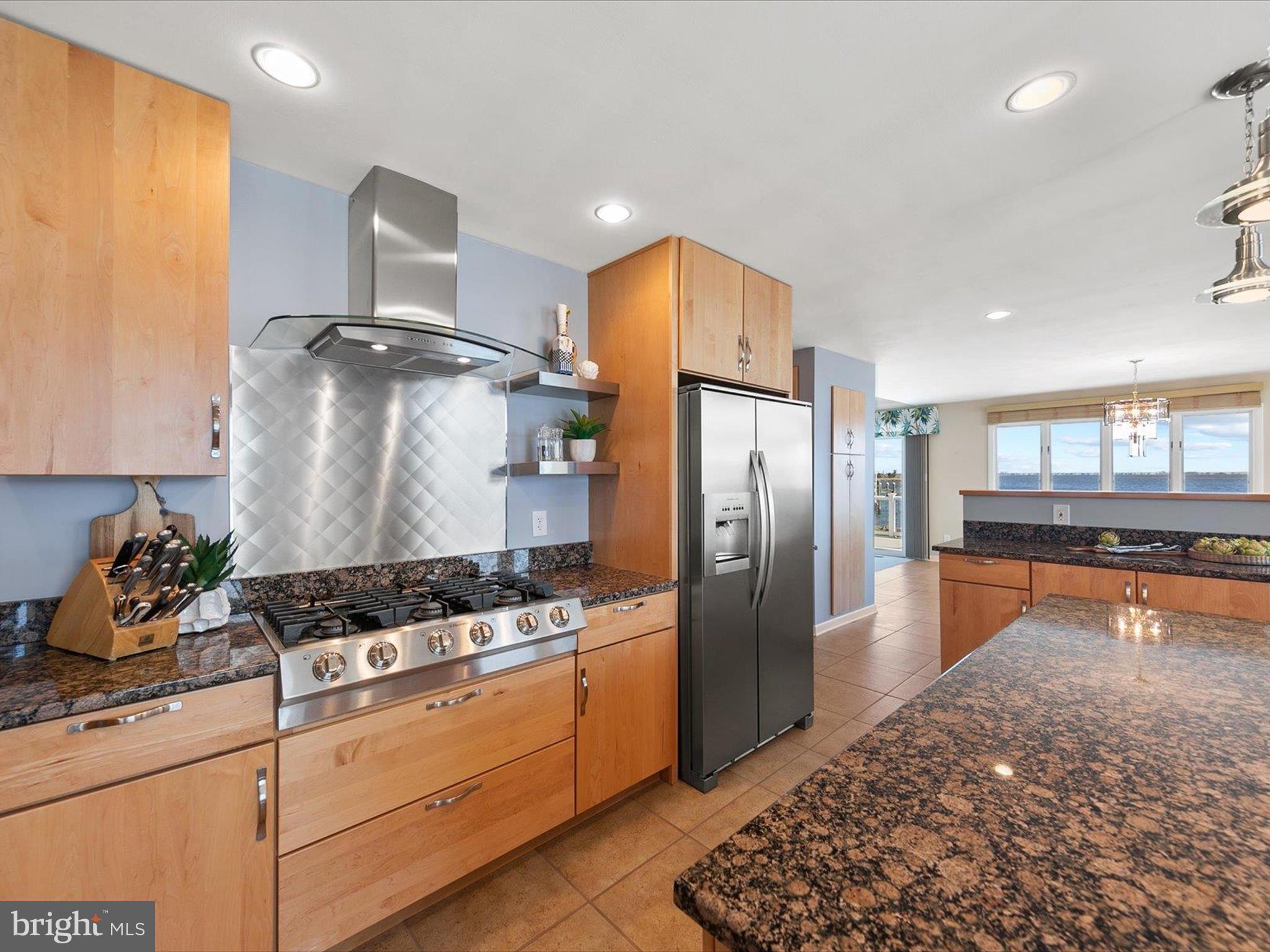 HIDDEN HARBOR - Residential