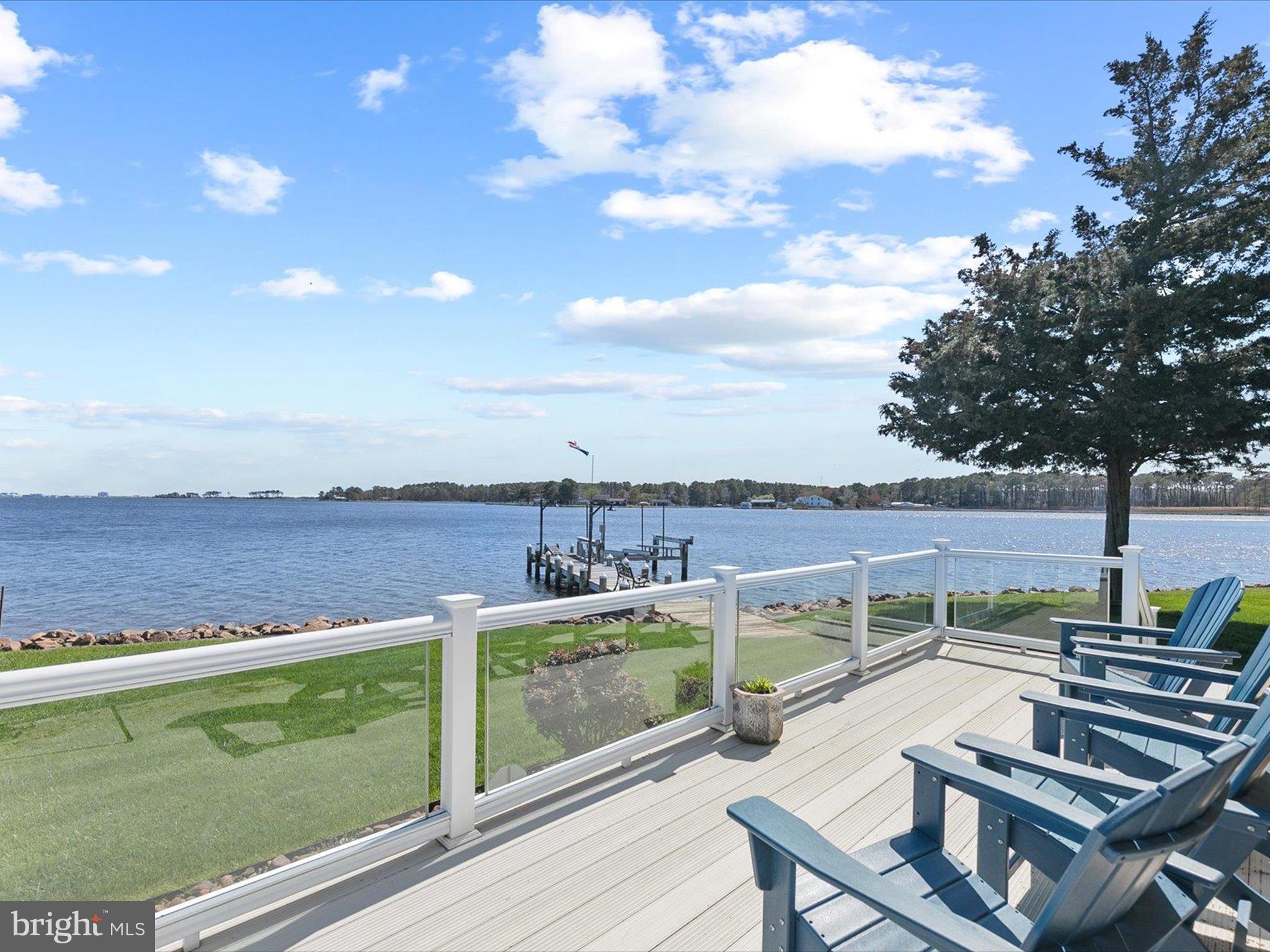 HIDDEN HARBOR - Residential