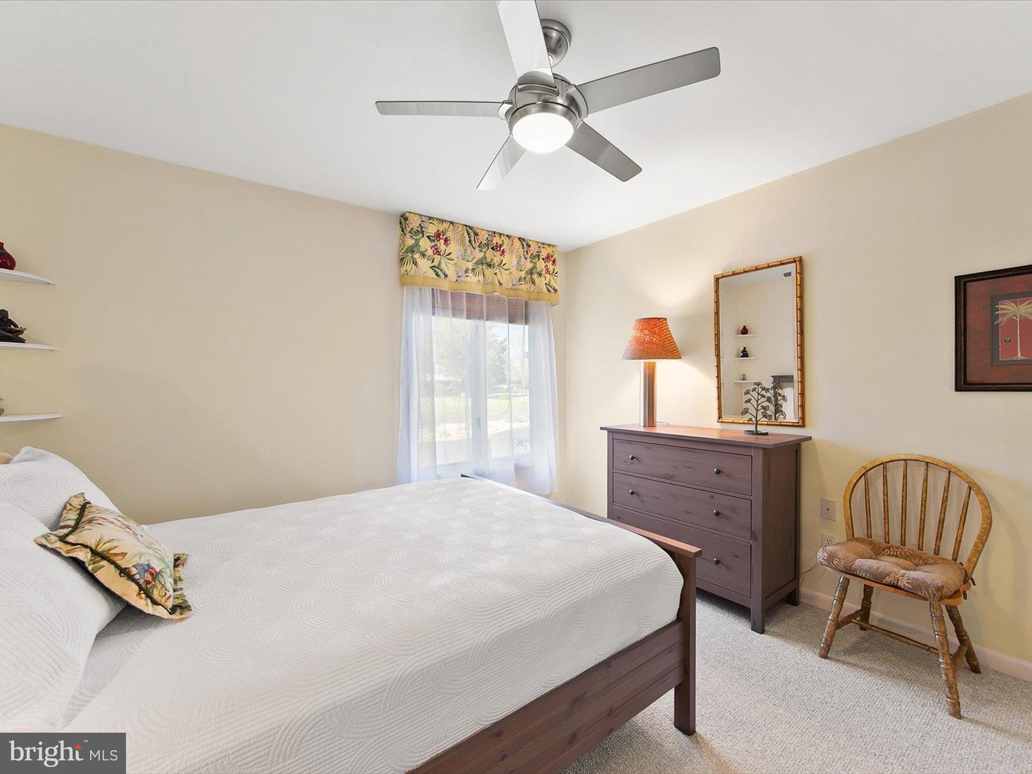 HIDDEN HARBOR - Residential