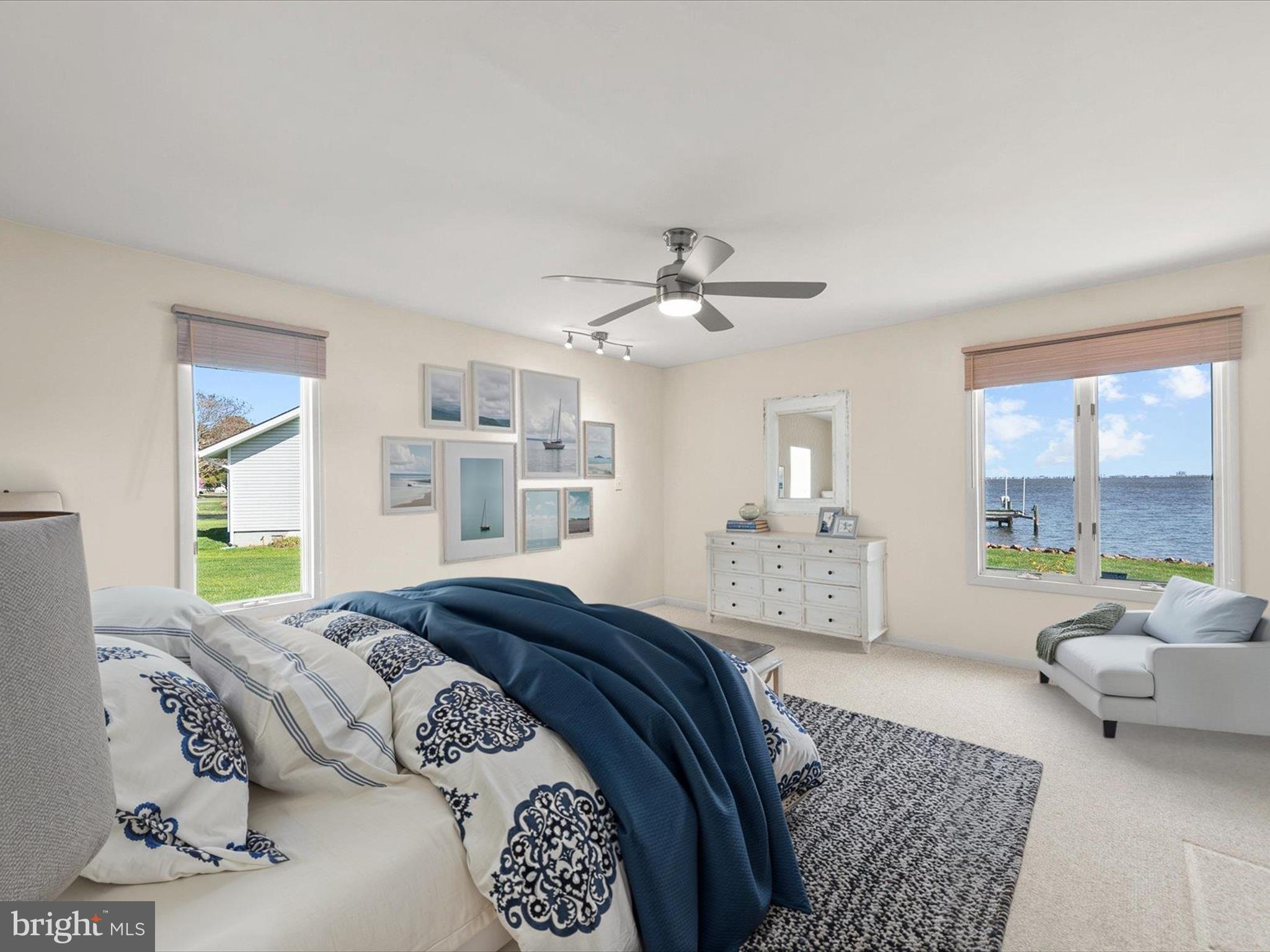 HIDDEN HARBOR - Residential