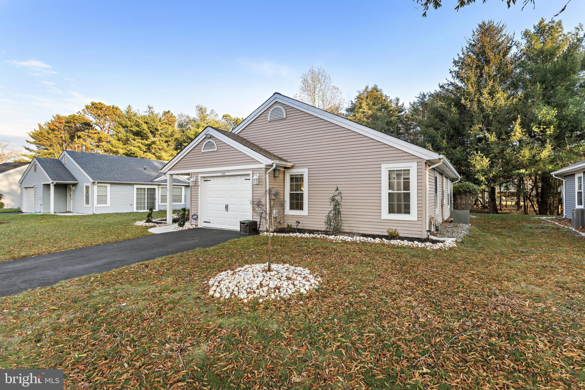 1988 BROOKDALE DRIVE