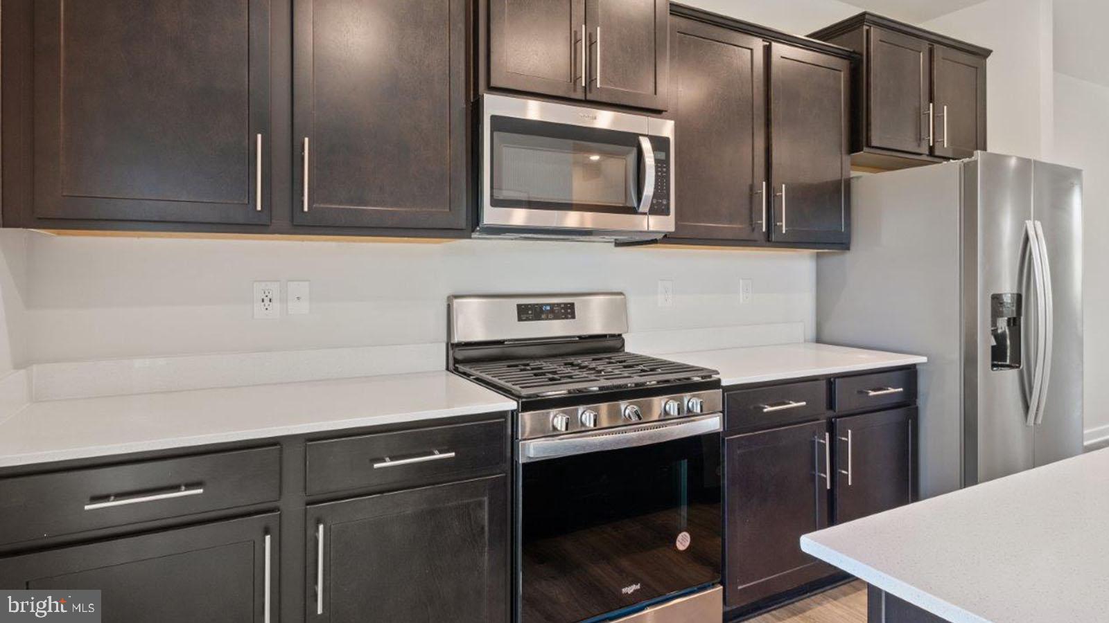 SPRING HILLS - Residential