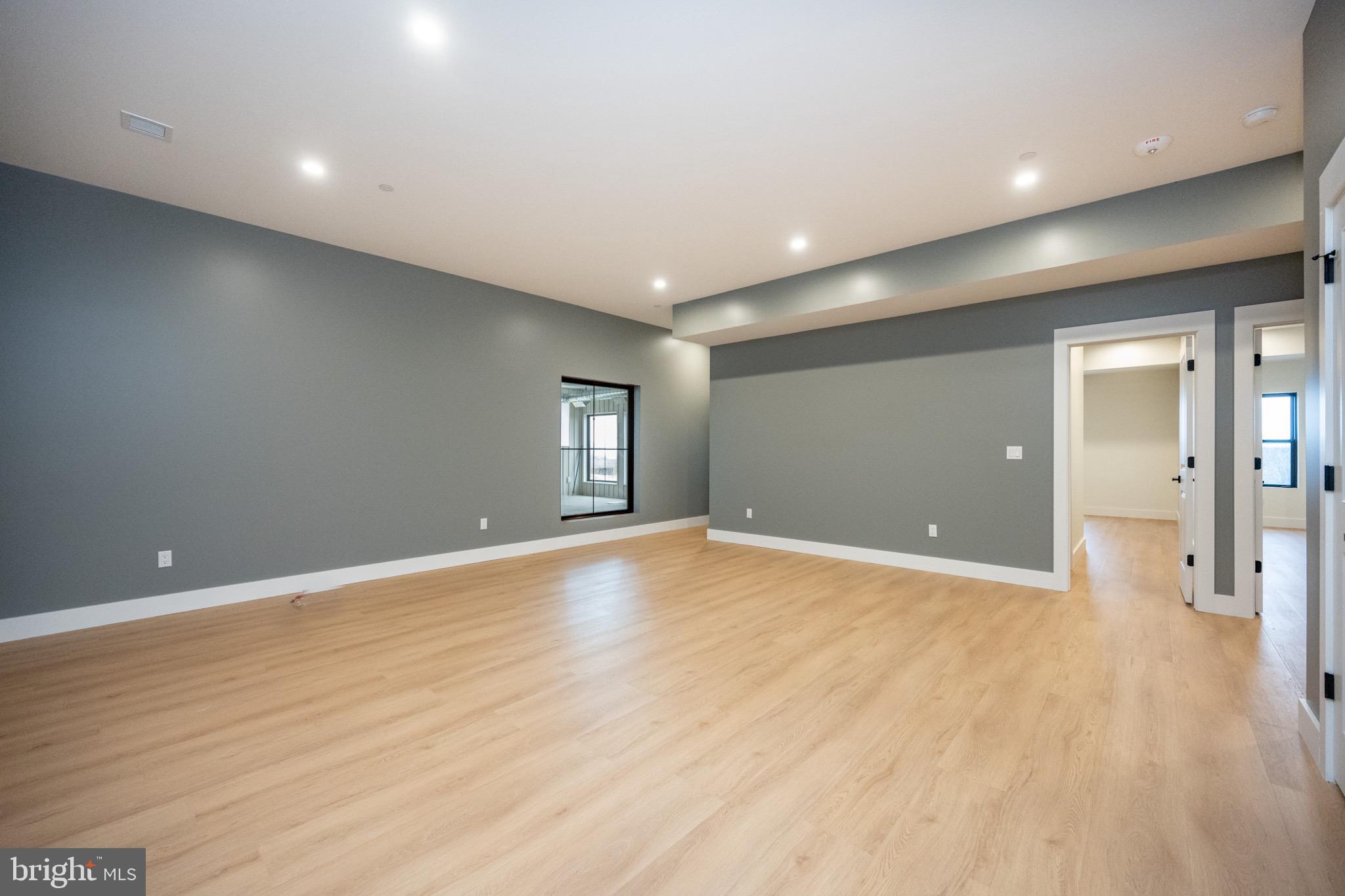 NORTH CAMP - Residential