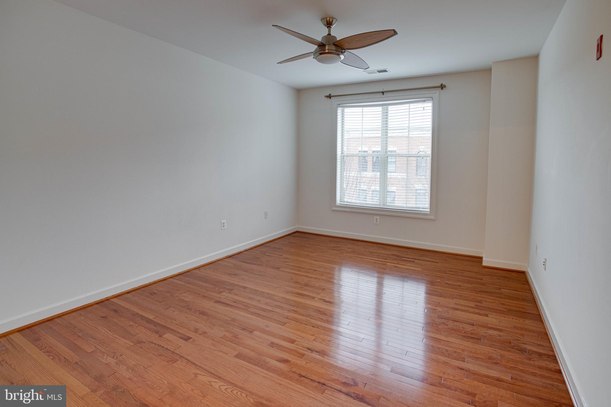 BELMONT BAY - Residential