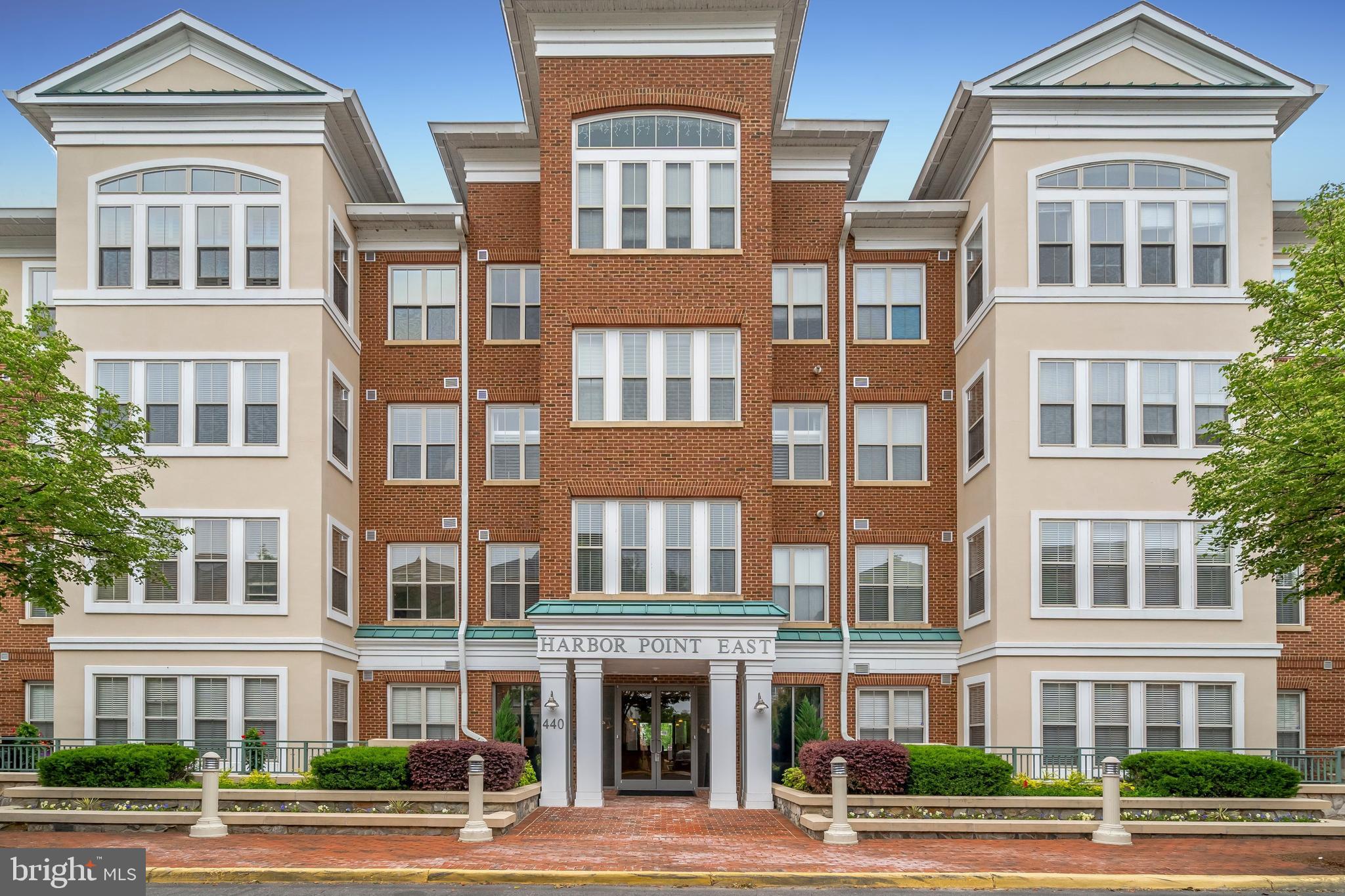 BELMONT BAY - Residential