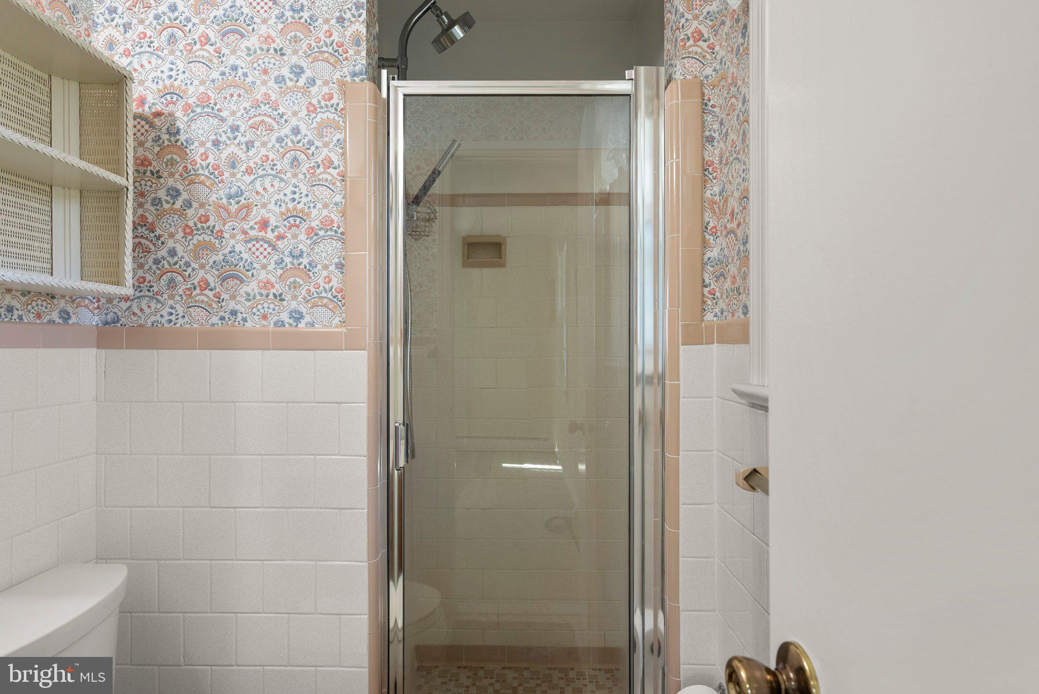 OAK SPRINGS - Residential