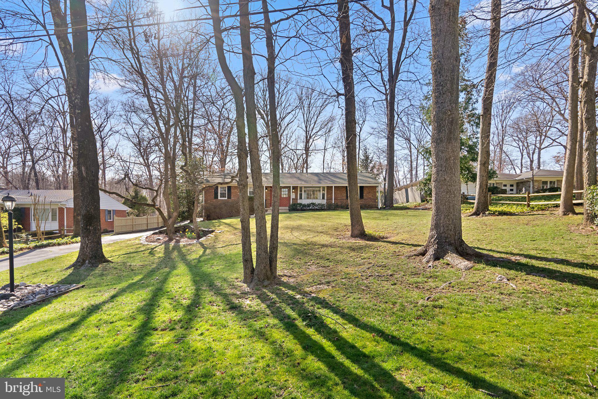 OAK SPRINGS - Residential