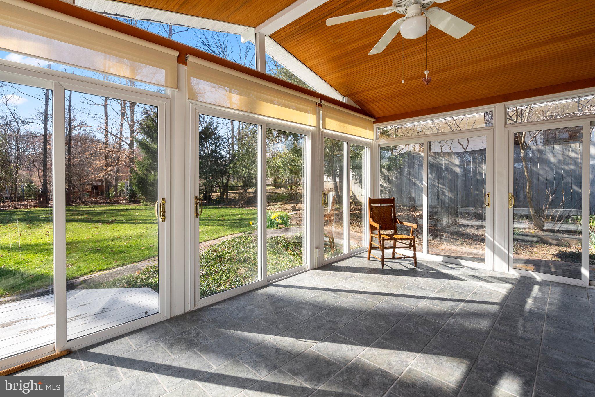 OAK SPRINGS - Residential