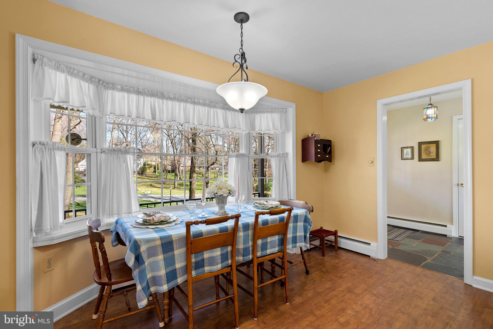 OAK SPRINGS - Residential