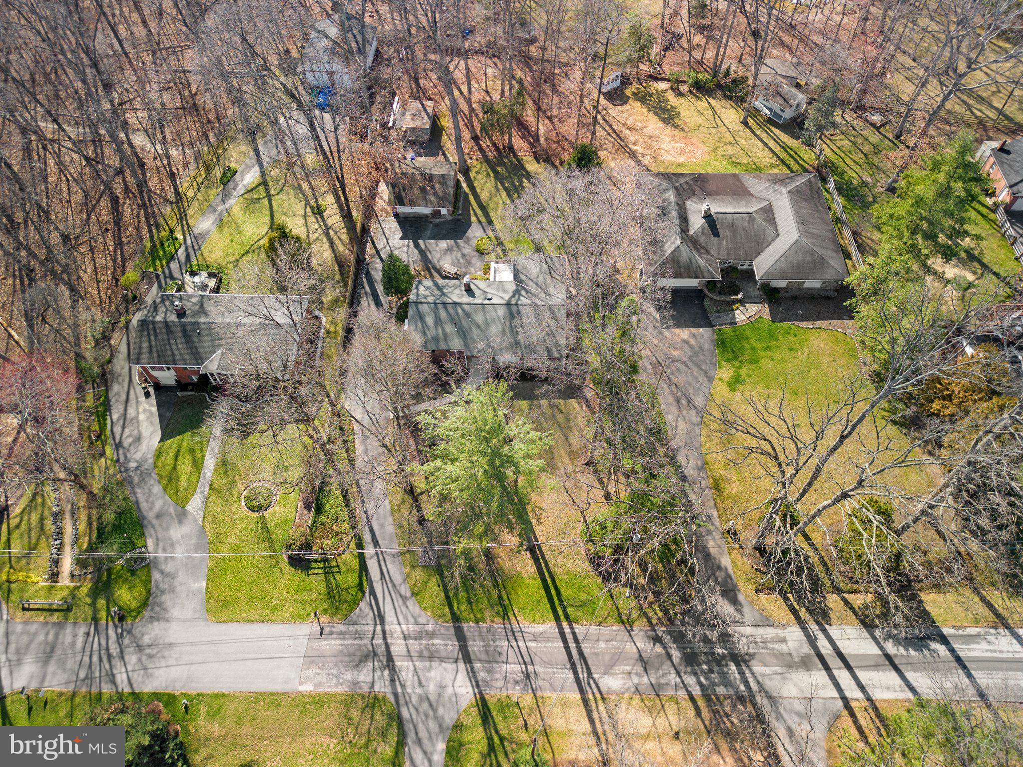 OAK SPRINGS - Residential