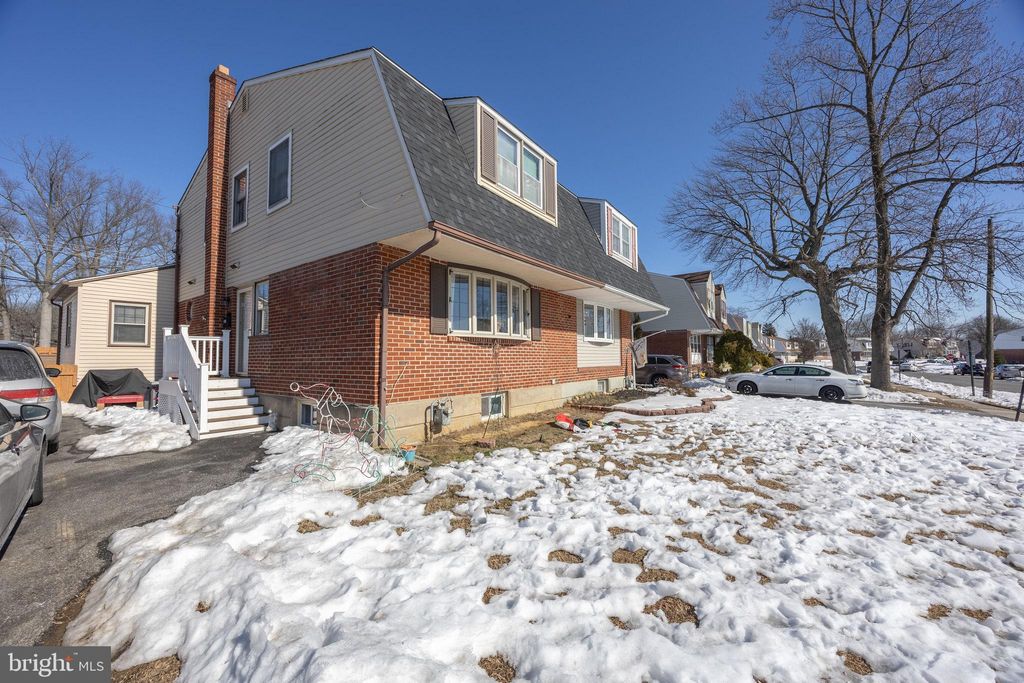 Photo of 1419 Parklane Road, SWARTHMORE, PA 19081 (MLS # PADE2108448)