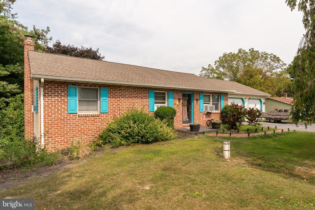 Photo of 363 N Colebrook Road, Manheim, PA 17545 (MLS # PALA2040378)