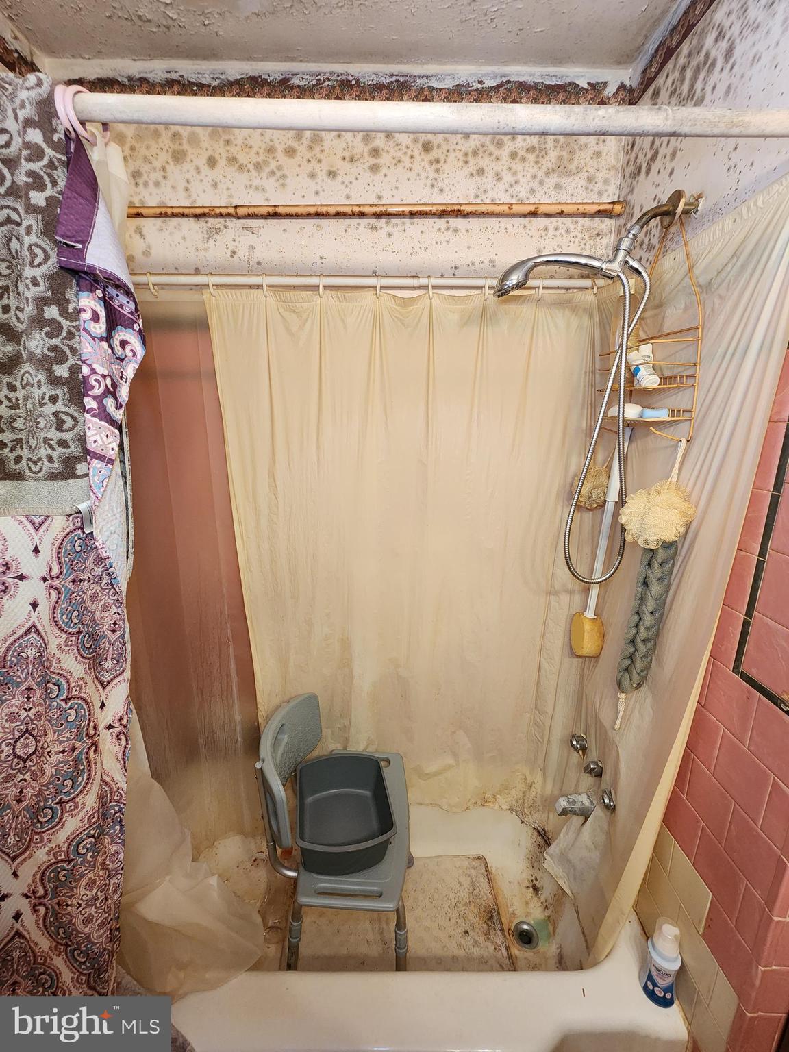 FRANKFORD - Residential