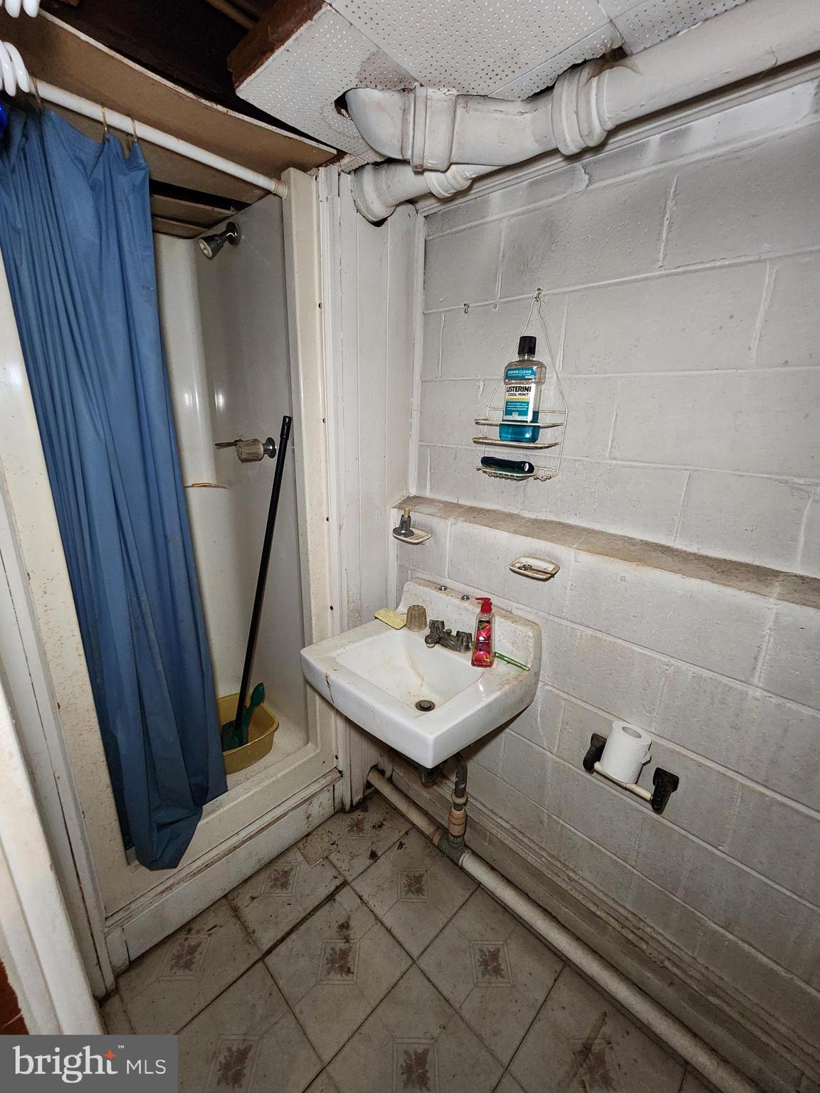 FRANKFORD - Residential