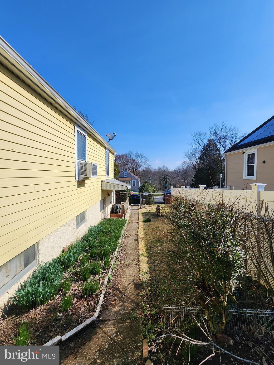 FRANKFORD - Residential