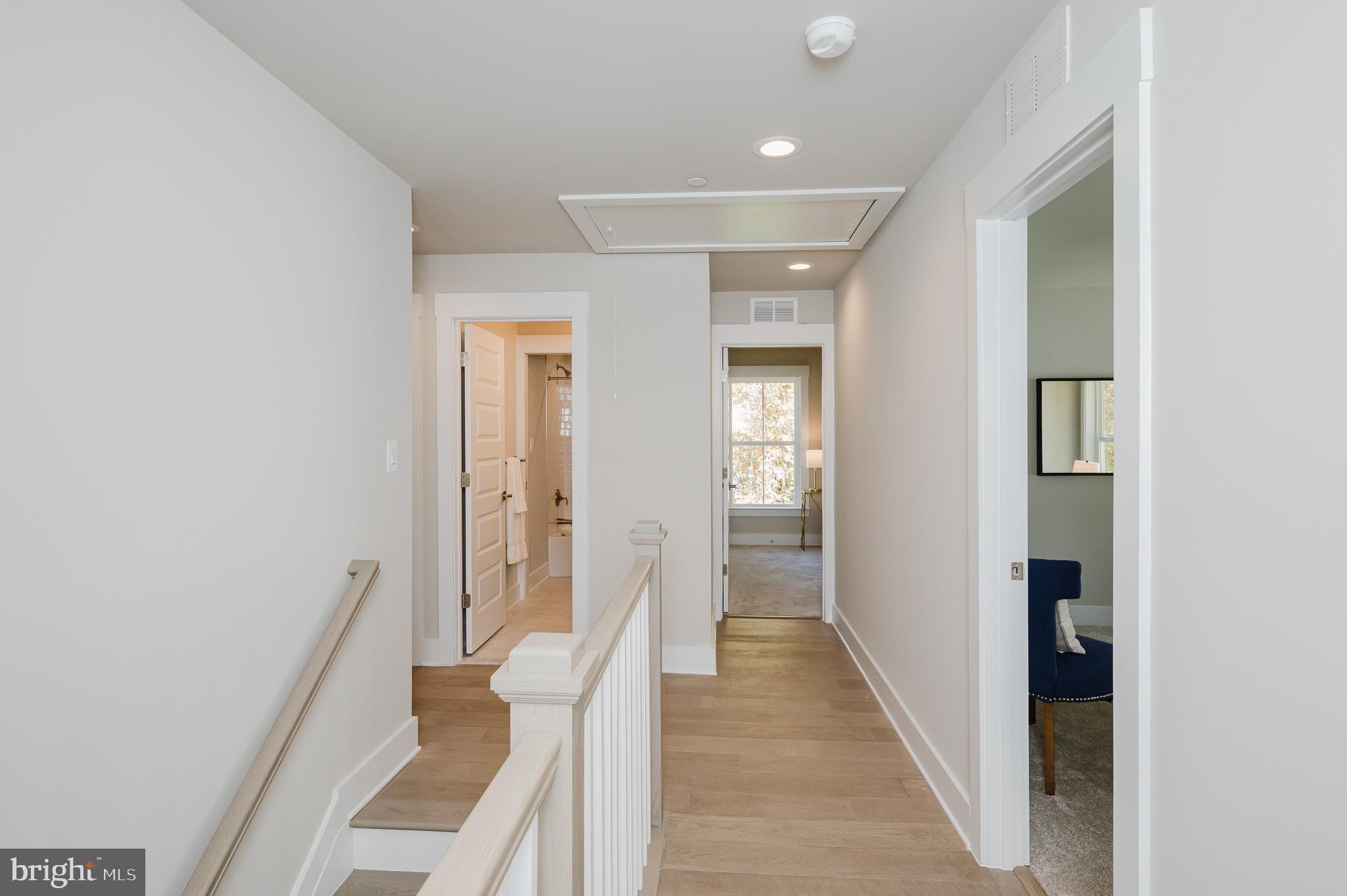 WATERS EDGE - Residential