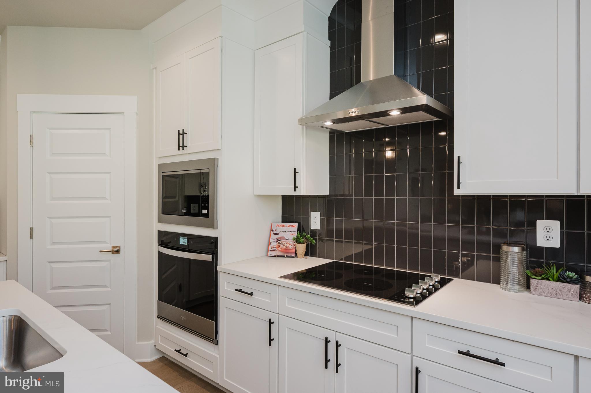 WATERS EDGE - Residential