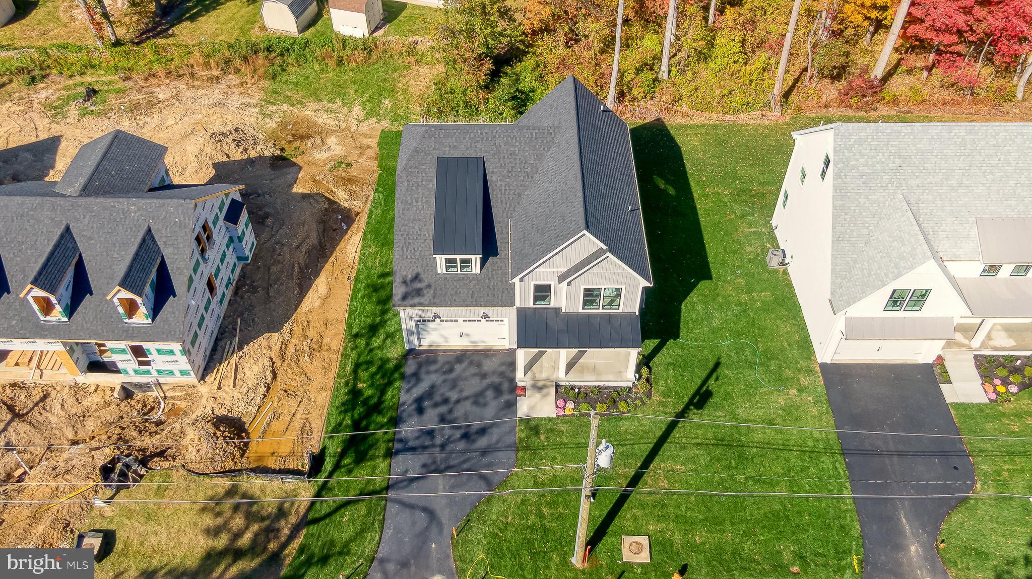 WATERS EDGE - Residential