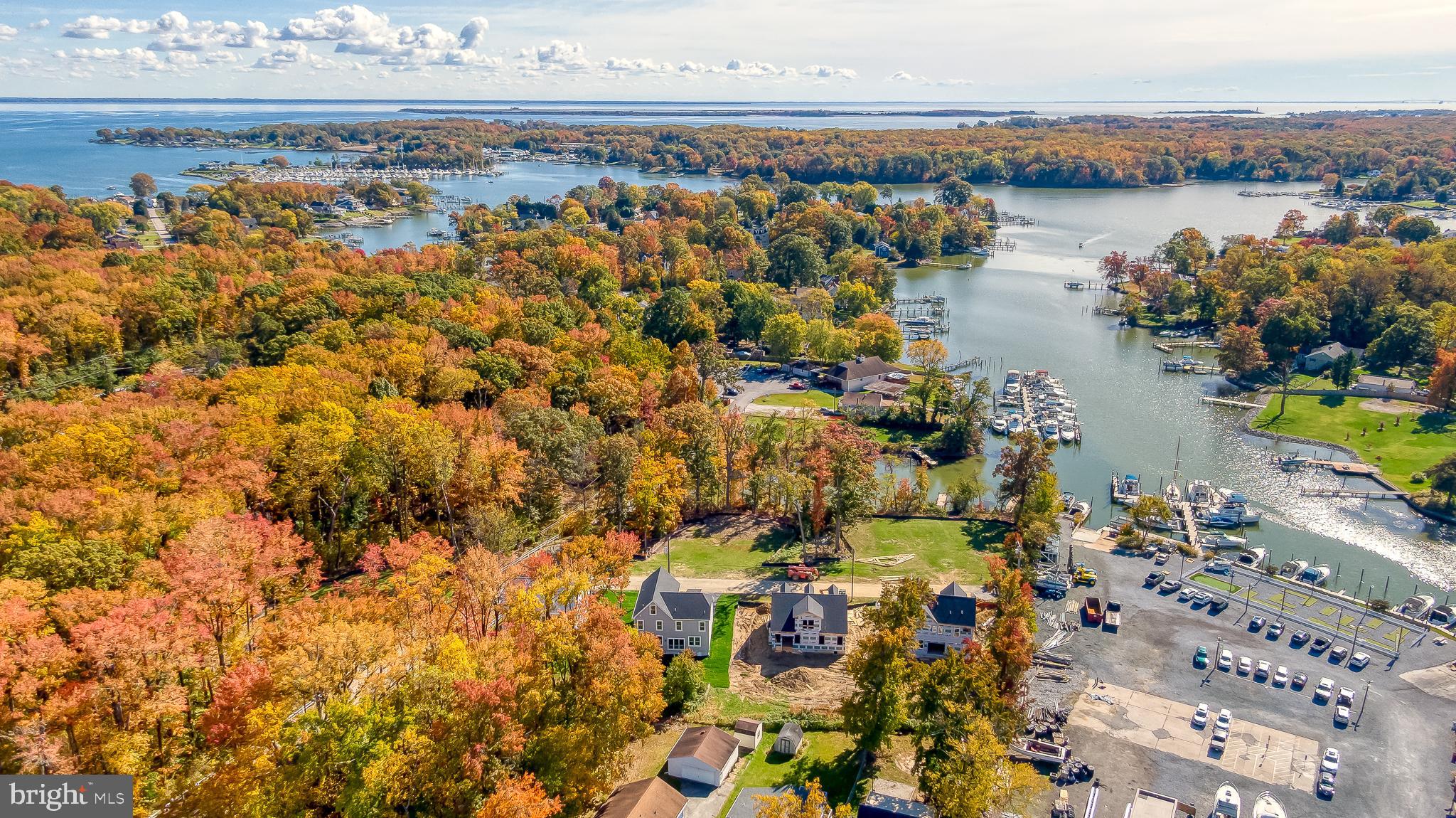 WATERS EDGE - Residential