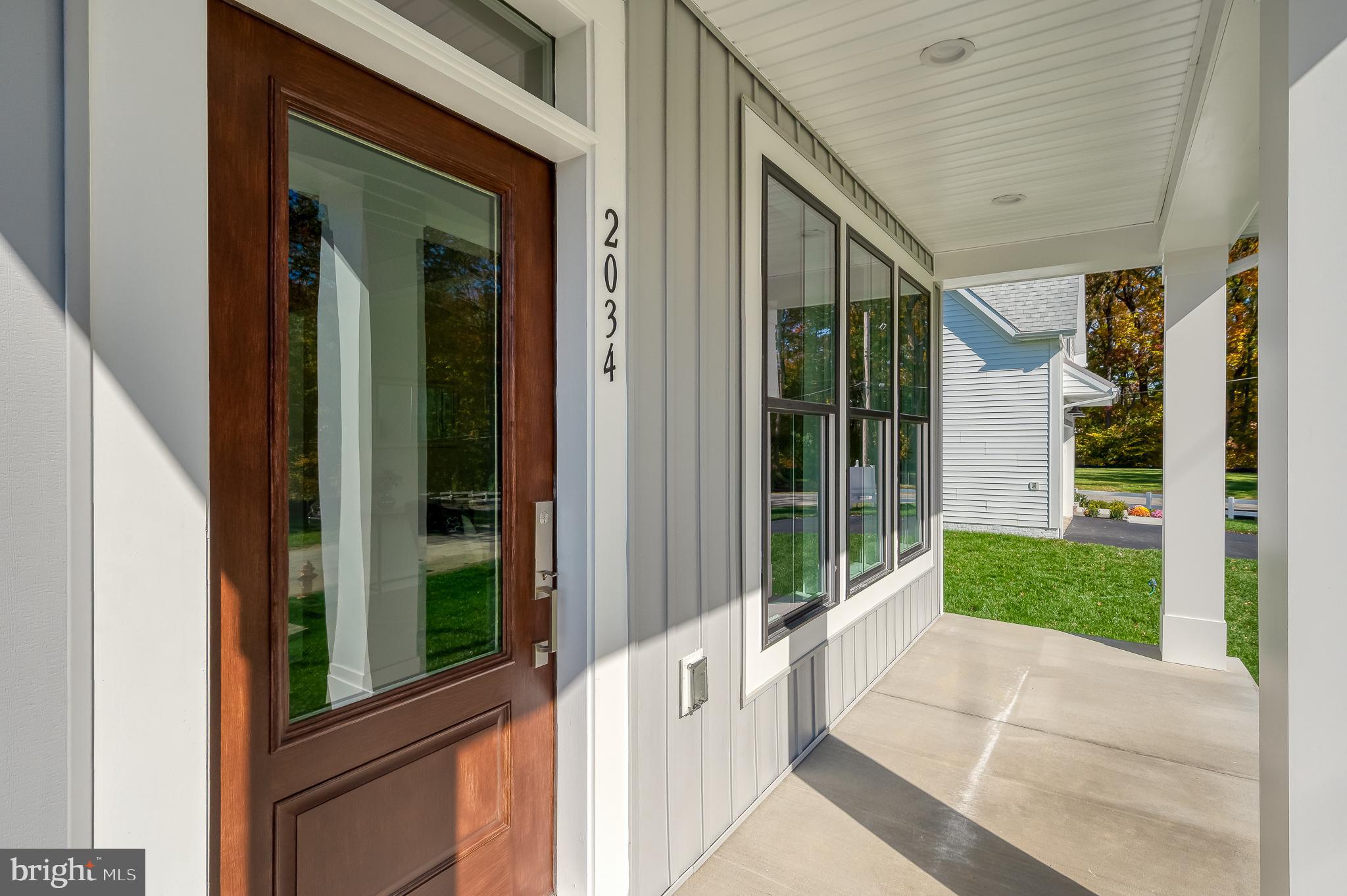 WATERS EDGE - Residential