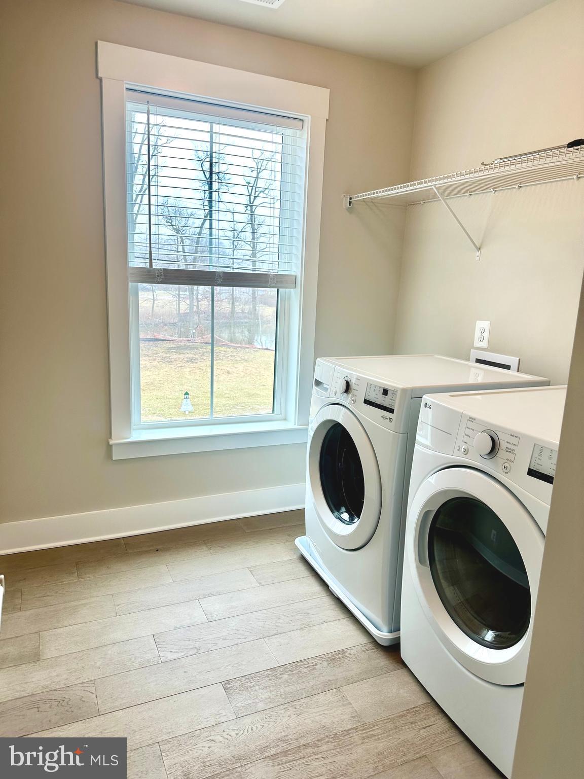 WATERS EDGE - Residential