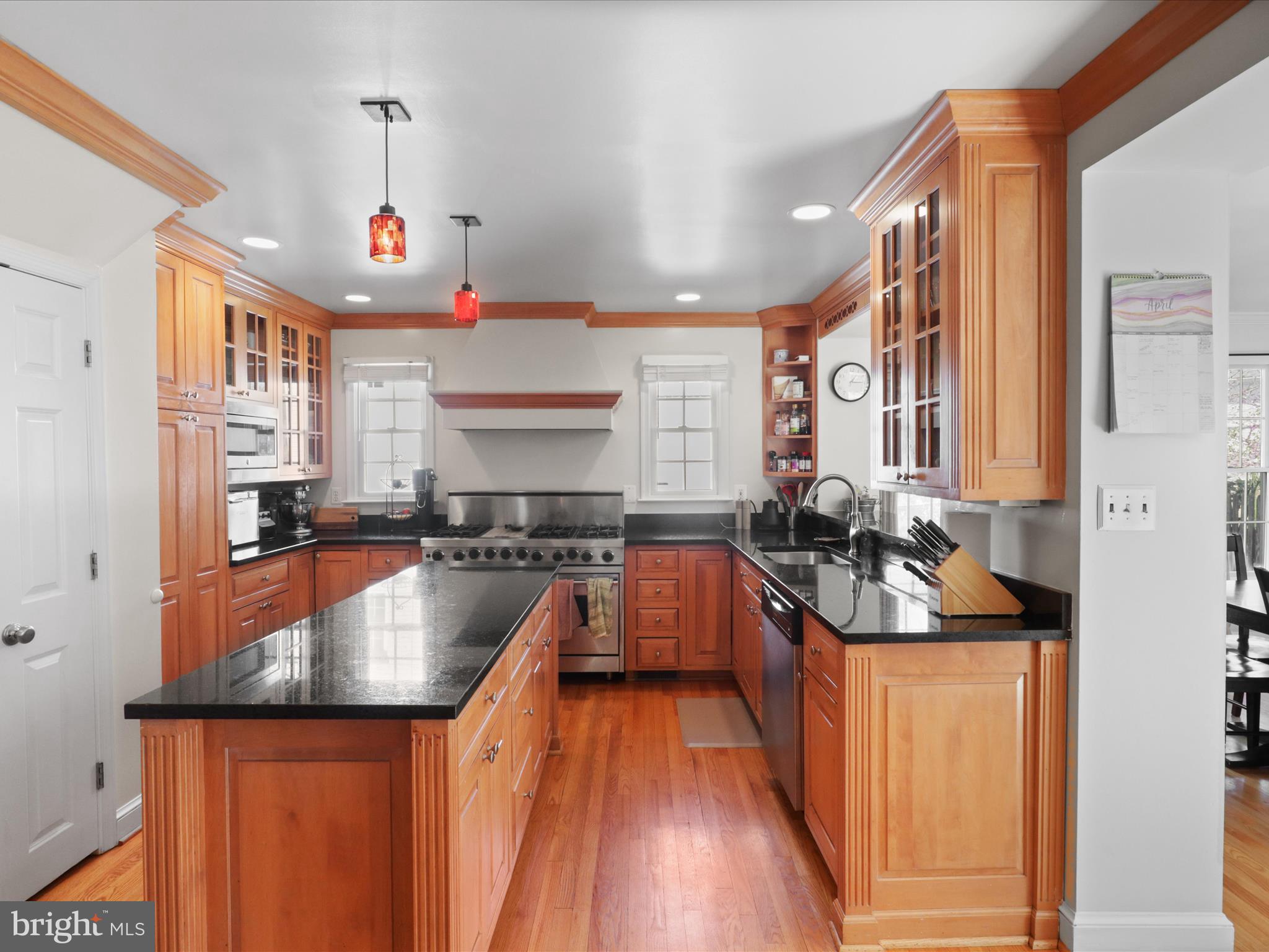 DOMINION HILLS - Residential