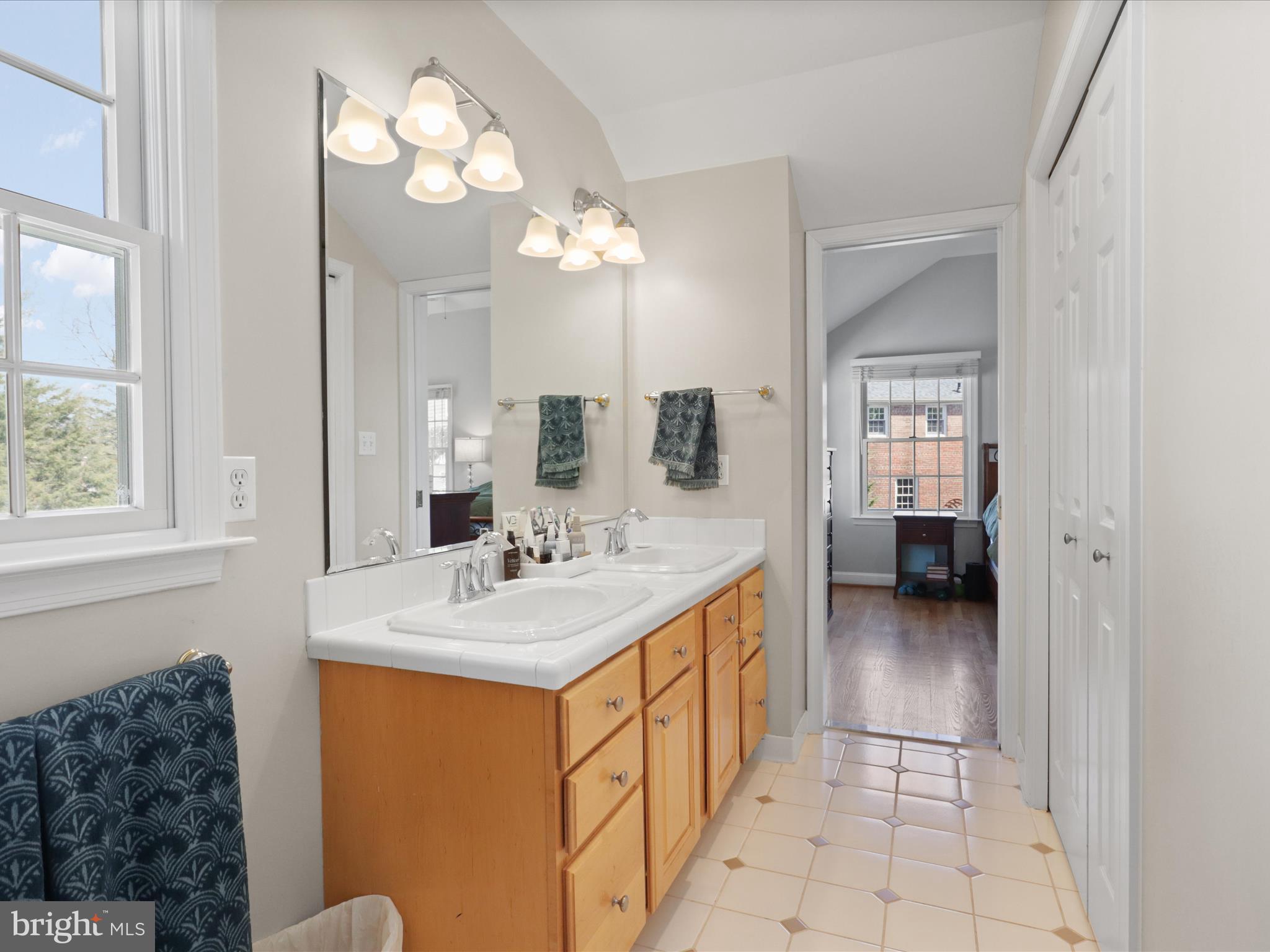 DOMINION HILLS - Residential