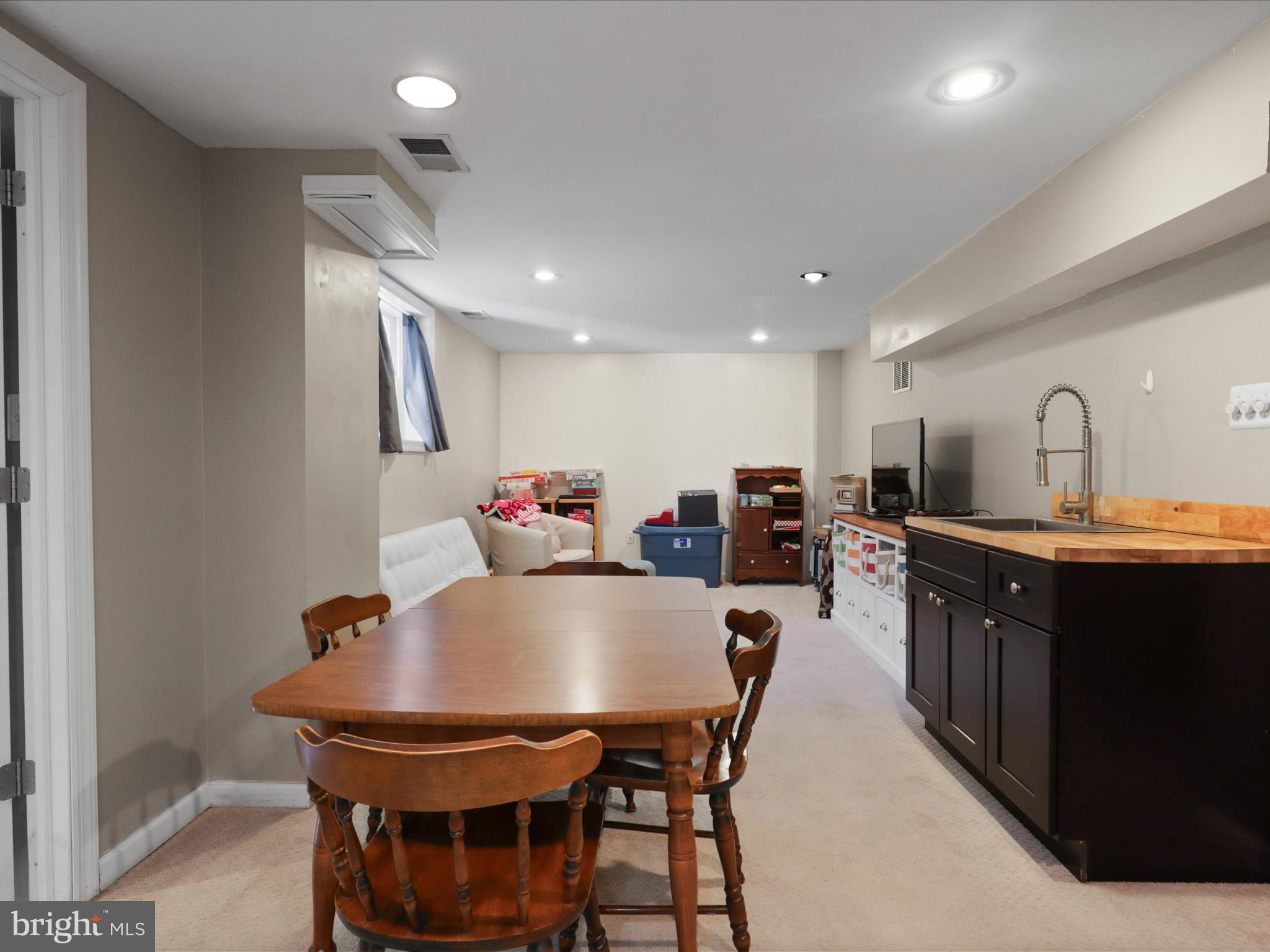 DOMINION HILLS - Residential