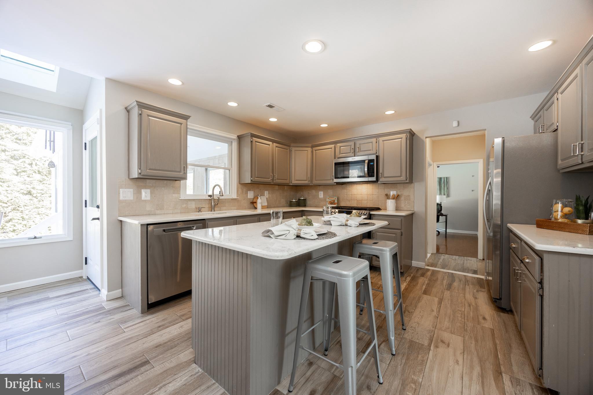 YARDLEY CREST - Residential