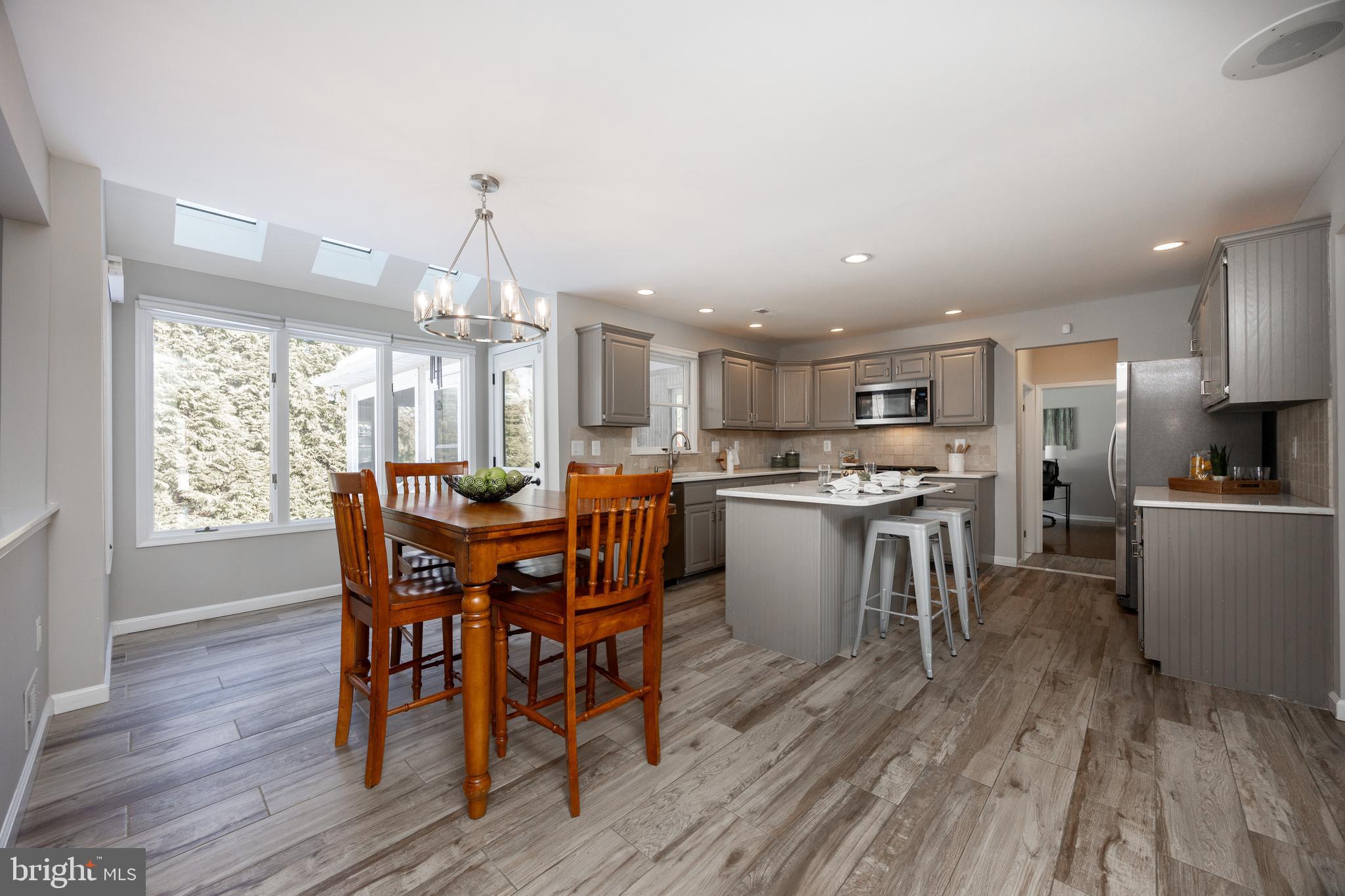 YARDLEY CREST - Residential