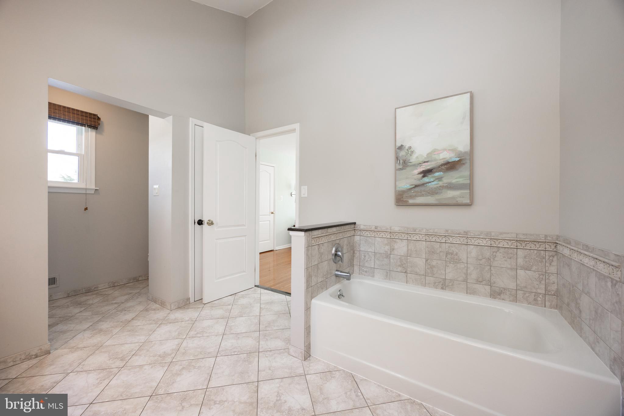 YARDLEY CREST - Residential