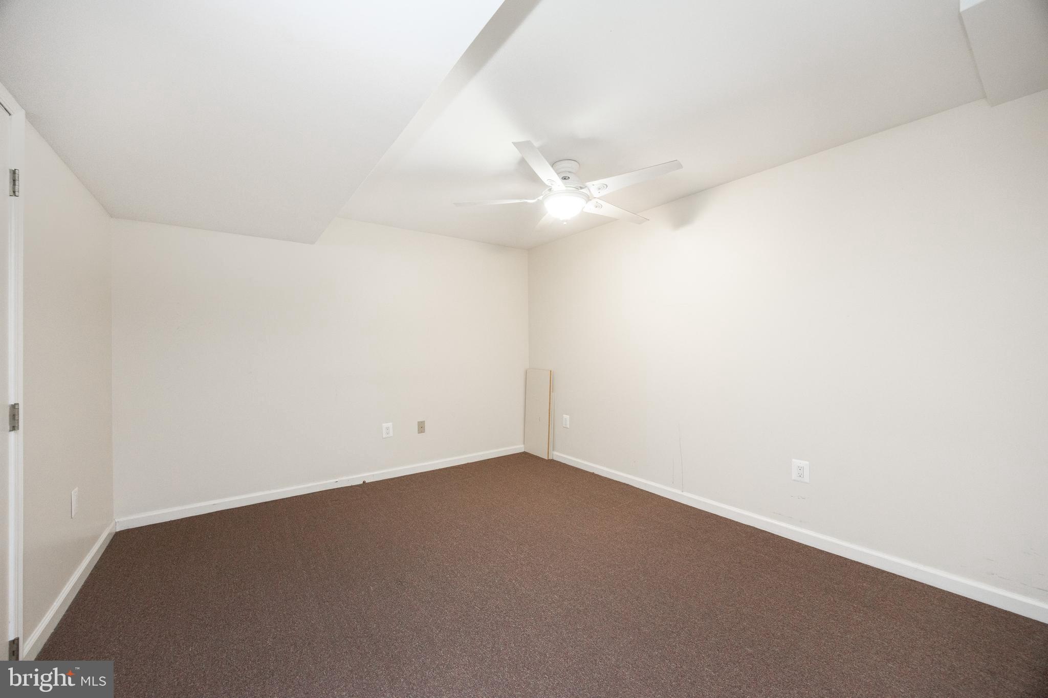 YARDLEY CREST - Residential