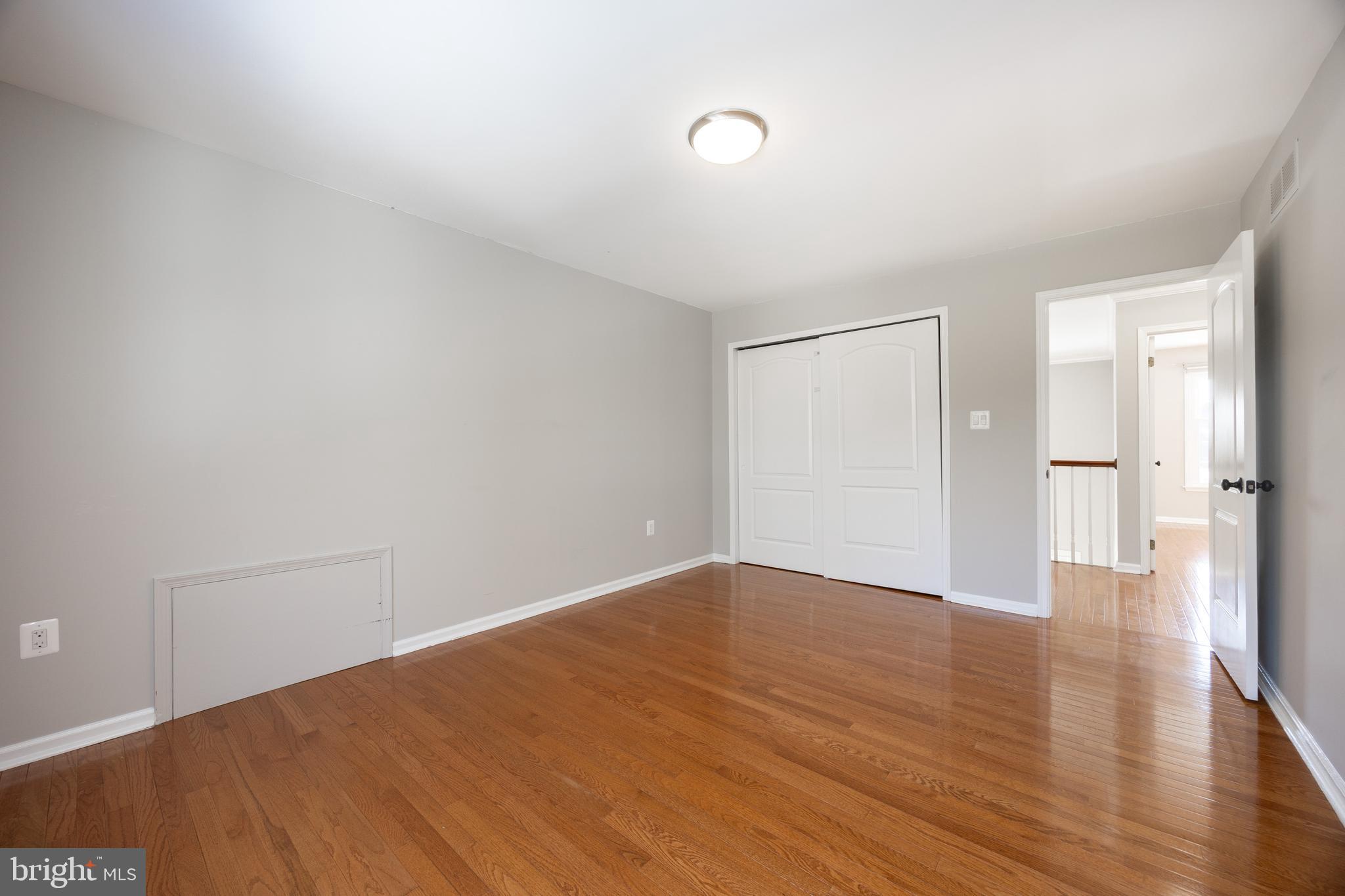 YARDLEY CREST - Residential