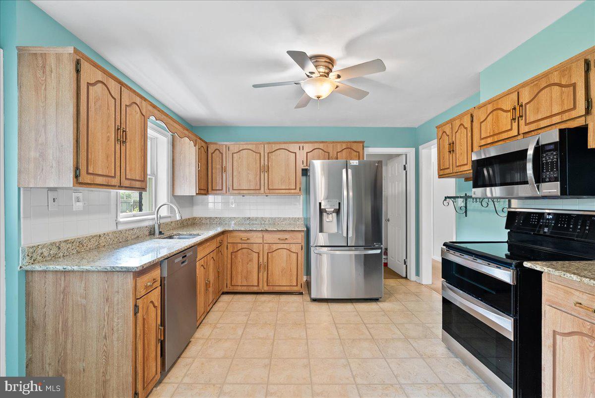 COLESVILLE OUTSIDE - Residential Lease