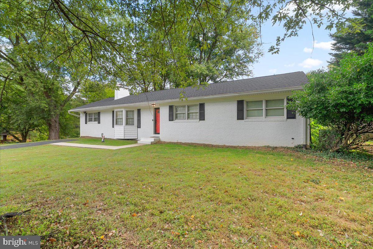 COLESVILLE OUTSIDE - Residential Lease