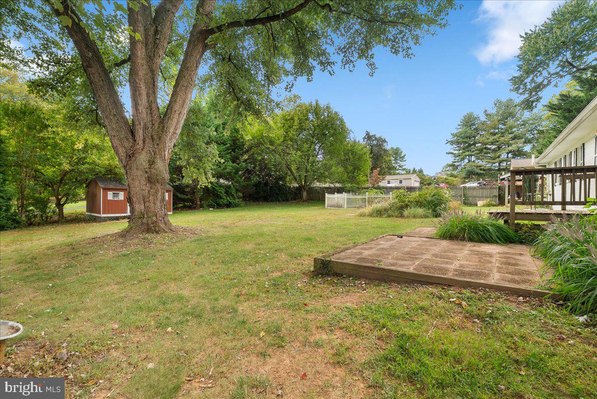 COLESVILLE OUTSIDE - Residential Lease