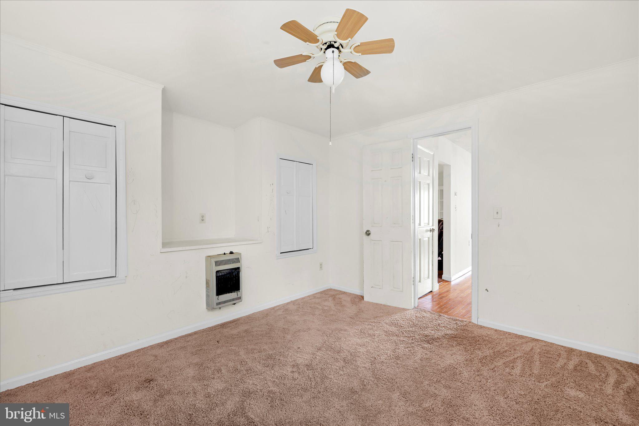 HILLSIDE - Residential