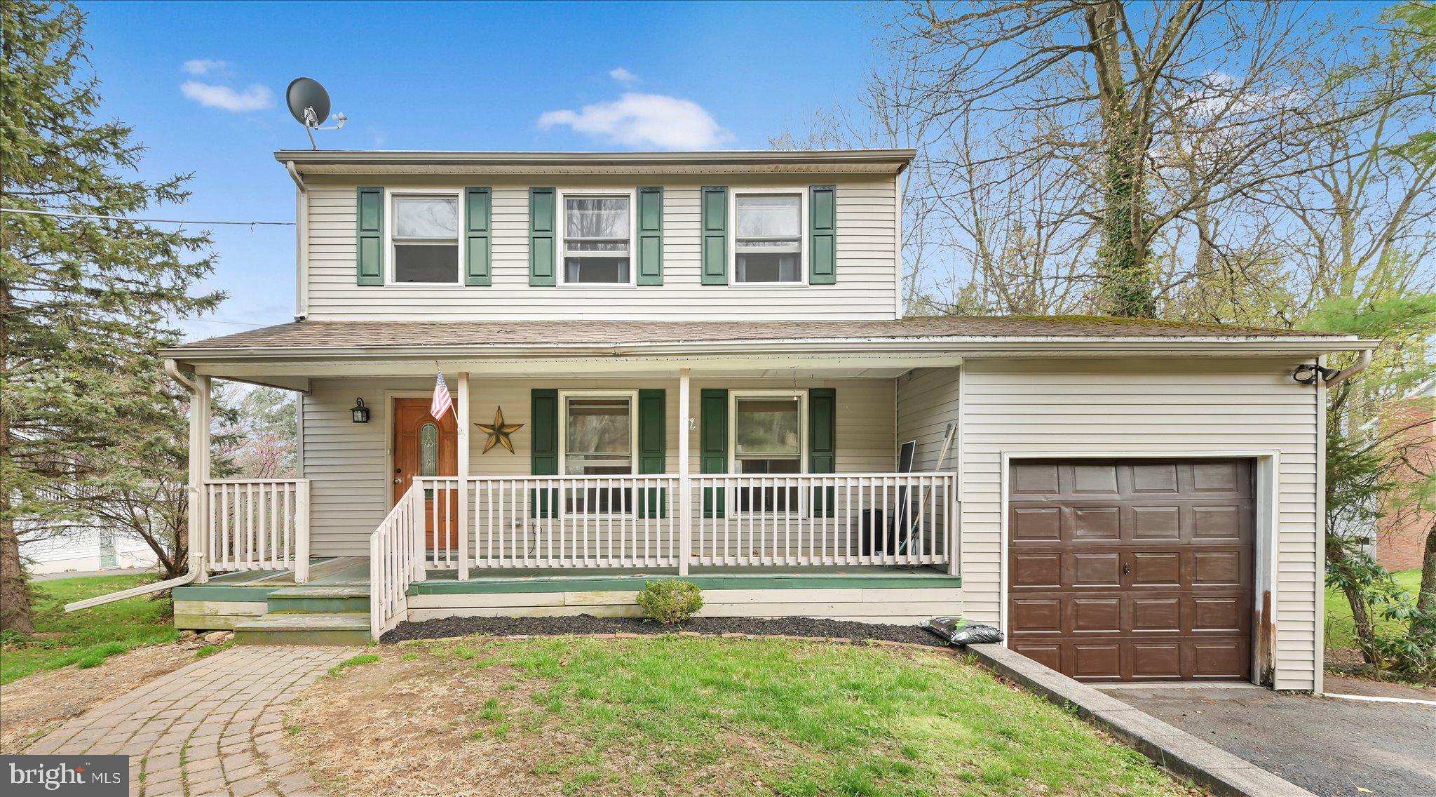 HILLSIDE - Residential