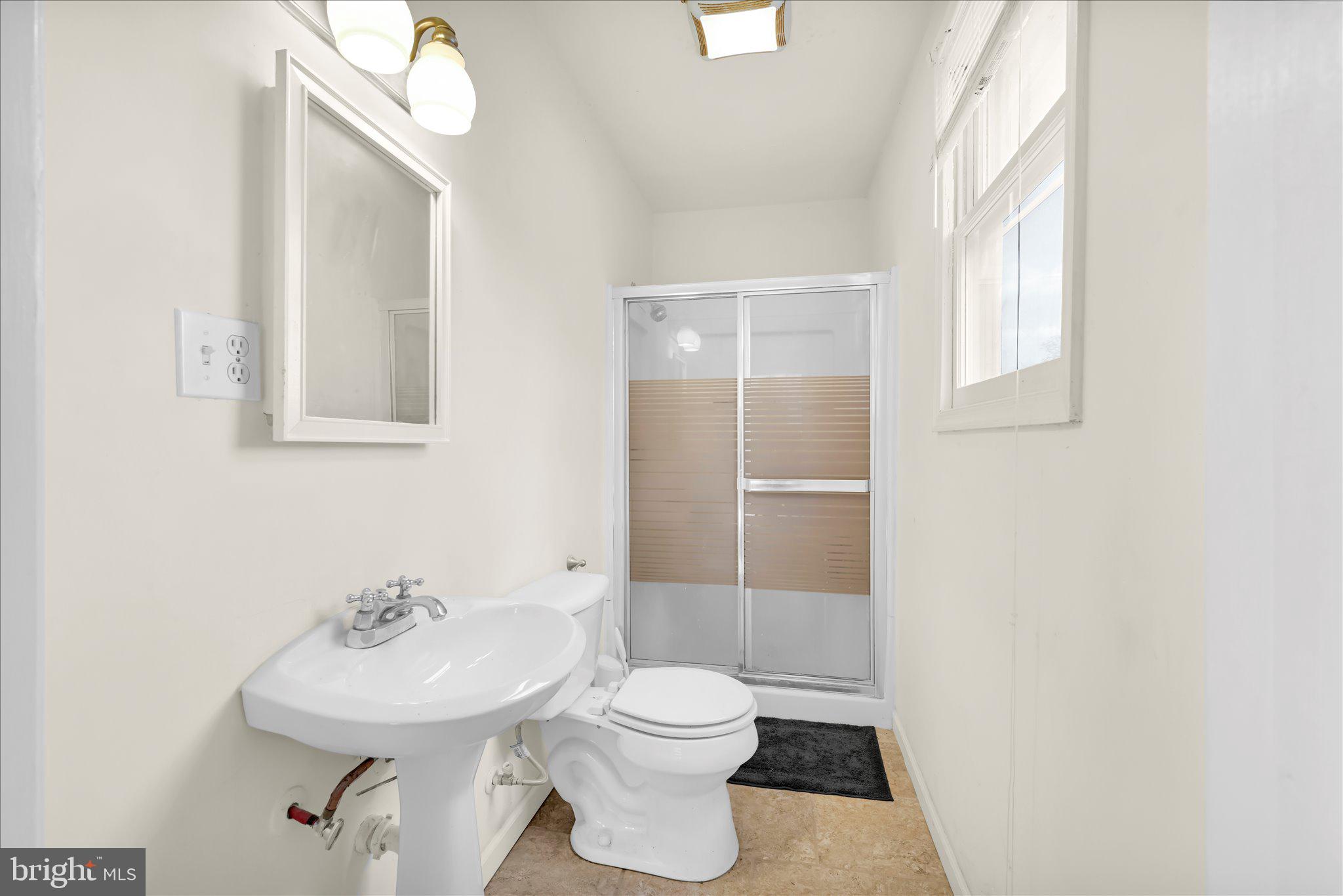 HILLSIDE - Residential