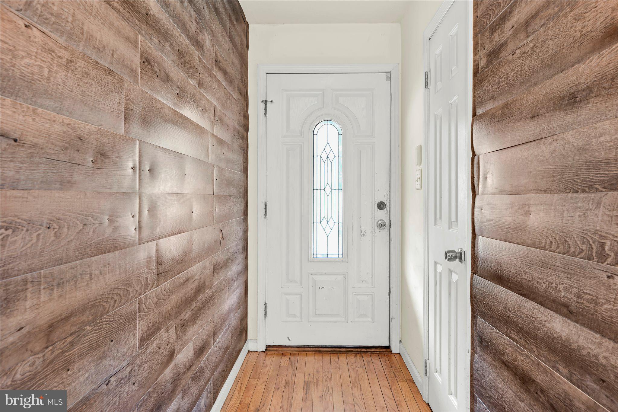 HILLSIDE - Residential