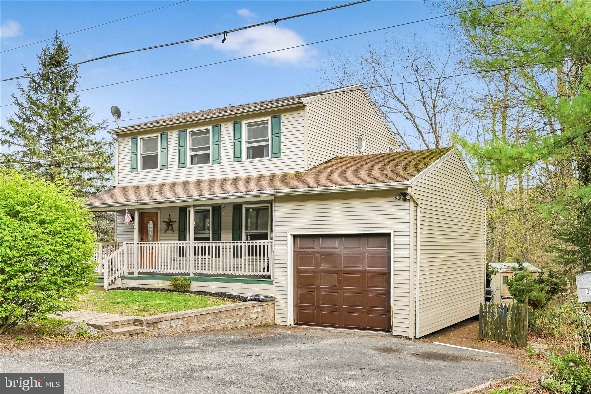 HILLSIDE - Residential