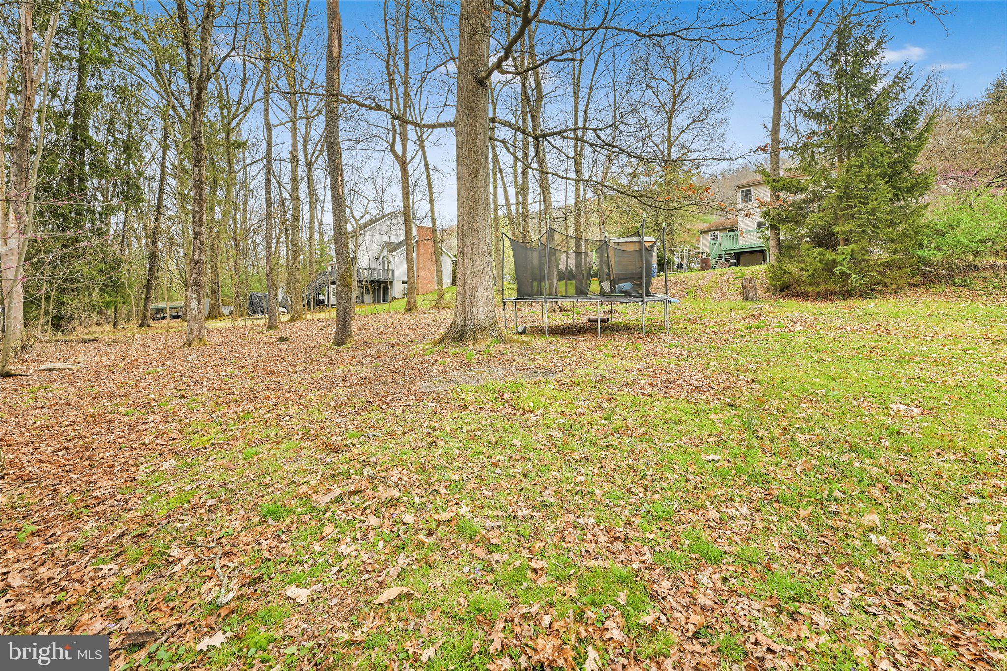 HILLSIDE - Residential