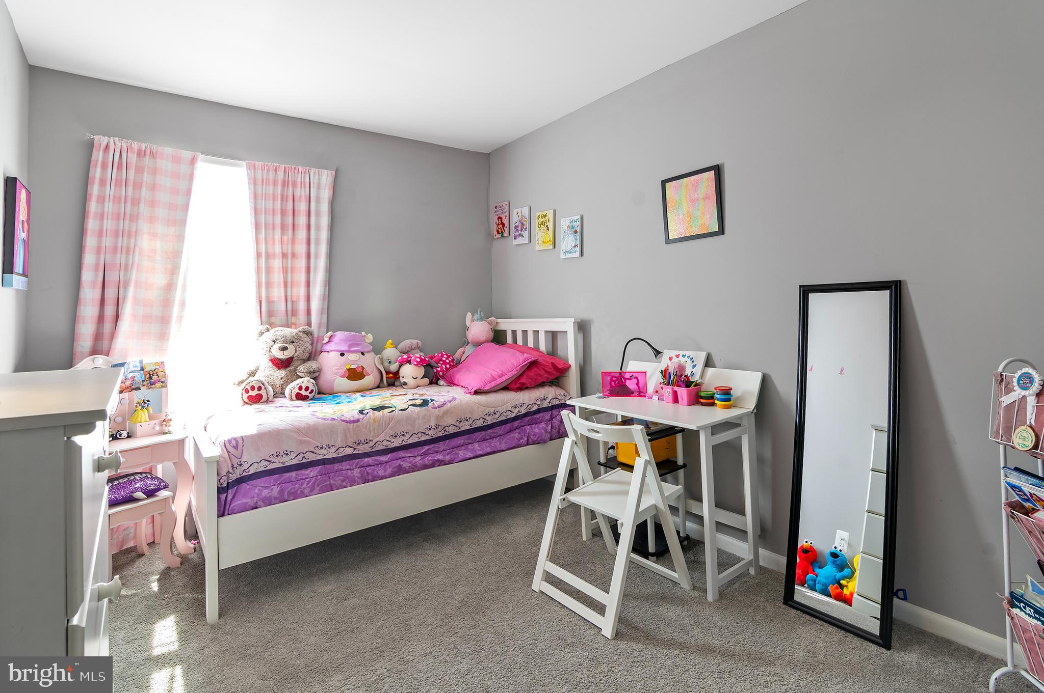 VILLAGE OF OLDE MILL - Residential