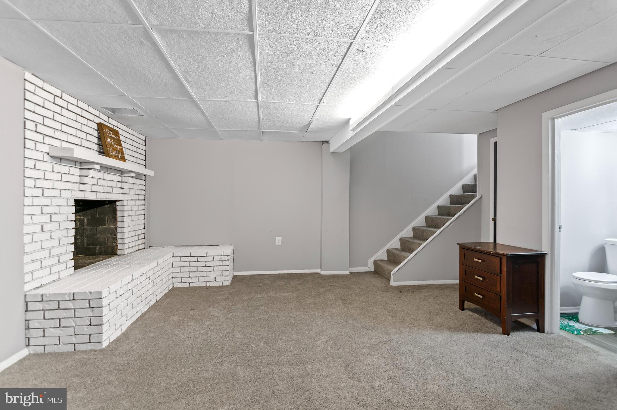 VILLAGE OF OLDE MILL - Residential