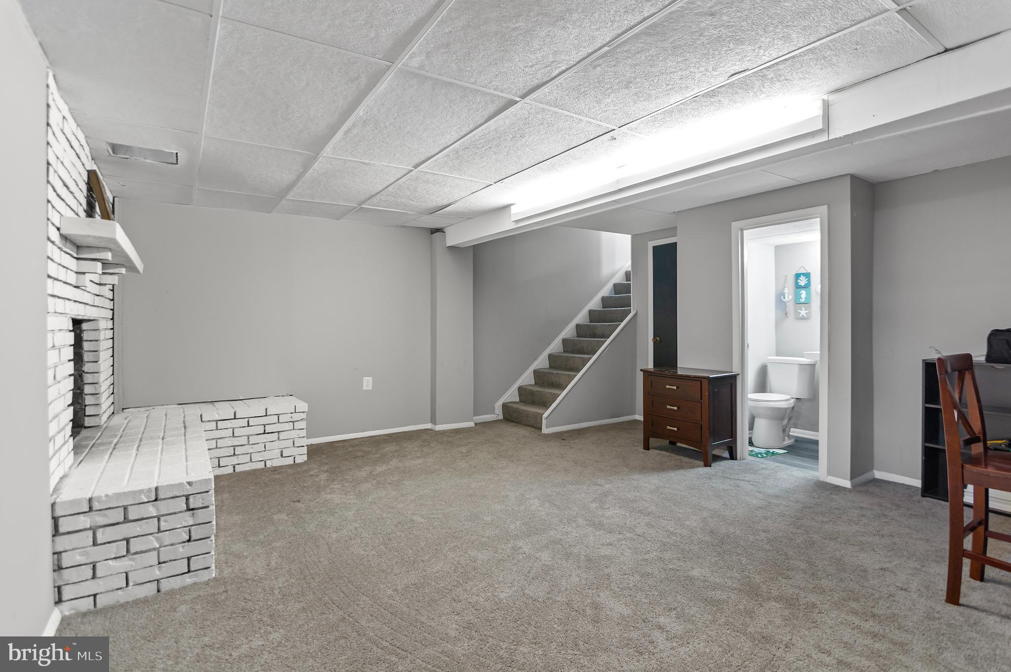 VILLAGE OF OLDE MILL - Residential