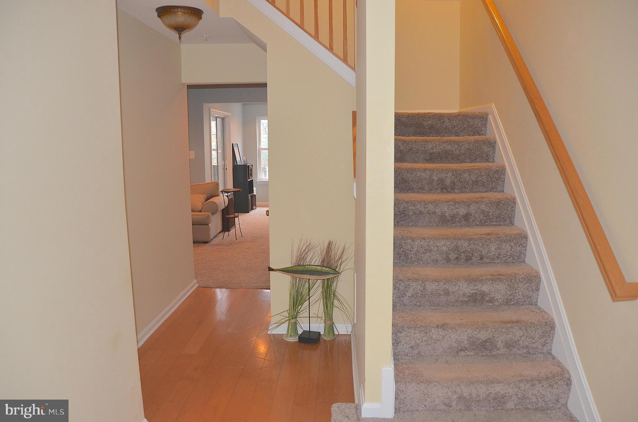 RIVER OAKS - Residential